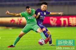 苏宁三球大胜泰达，重回争冠行列的简单介绍